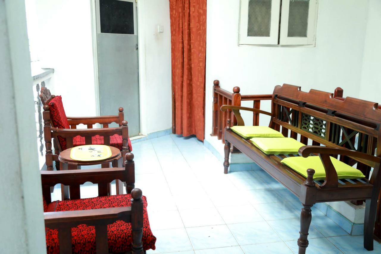 Nisala Guest Hotel กอลล์ ภายนอก รูปภาพ